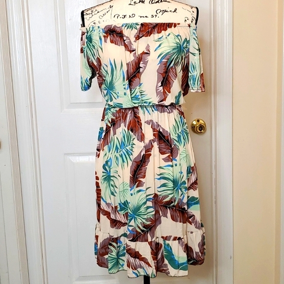 Nali Collection Leaf Print summer dress - Picture 3 of 9
